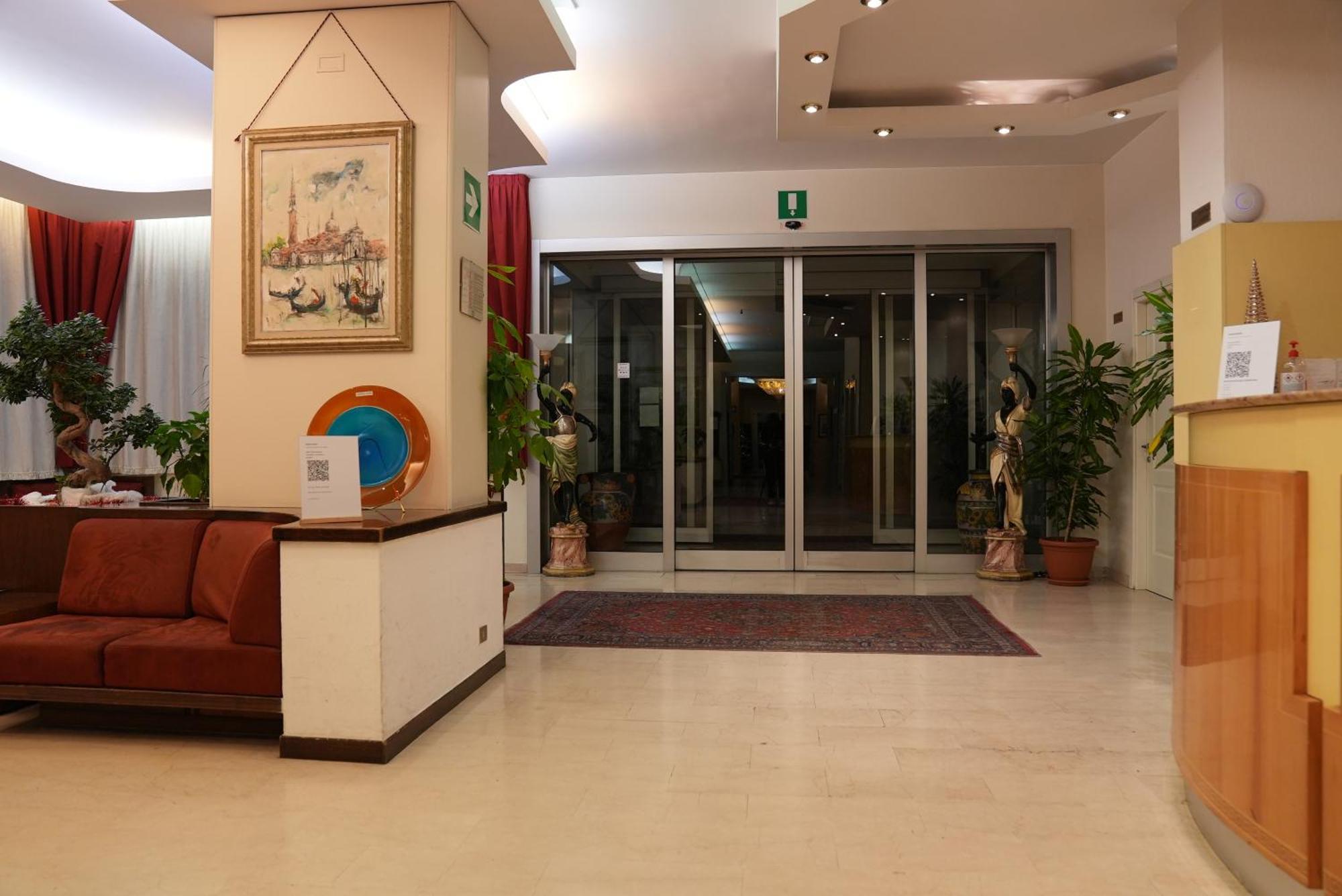 Hotel Albatros Mestre Esterno foto