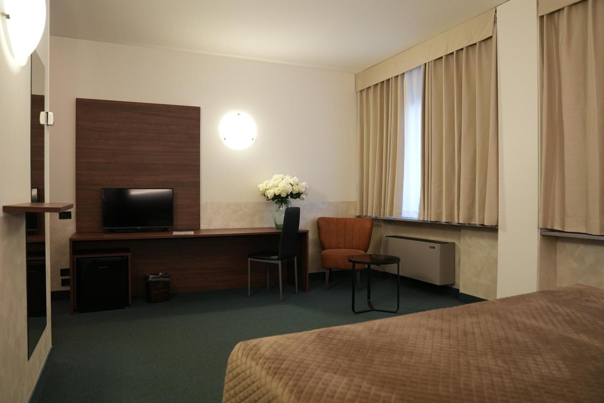 Hotel Albatros Mestre Esterno foto