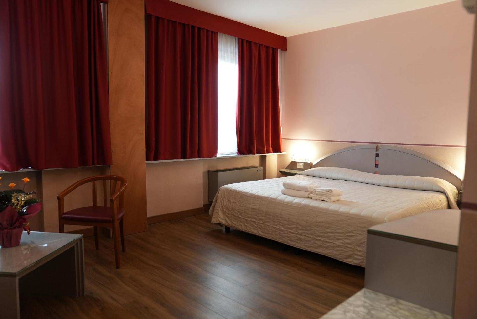 Hotel Albatros Mestre Esterno foto